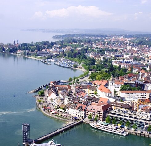 Luftbild Uferpromenande Friedrichshafen am Bodensee